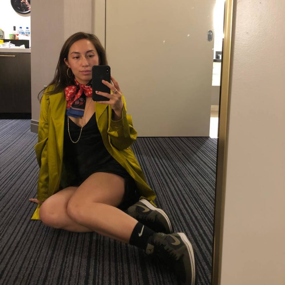 Meet your Posher, Gabi